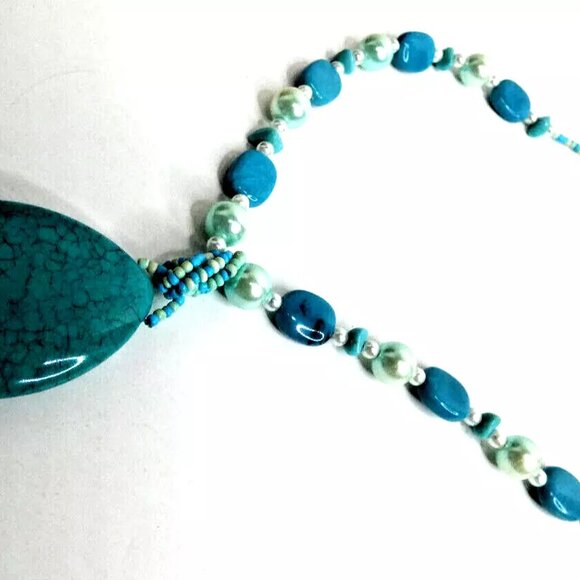 Necklace 20" Faux Turquoise Tear Drop Pendant Multicolor Beads - Picture 6 of 8